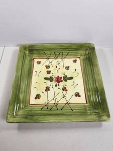 lot 167 image: Fleuron Romancing Provence Collections 12 Inch Square Plate 99790