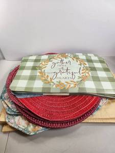 lot 170 image: Lot Placemats Gather Grateful Hearts Checkered Red Floral Thanksgiving