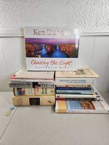 lot 212 image: Book Lot 10 Titles Ken Duncan Chasing the Light Australia Wide Poetry Biography