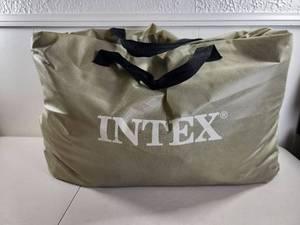 lot 260 image: Intex Air Mattress and Storage Bag