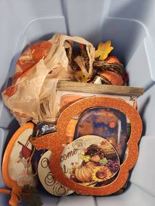 lot 266 image: Fall Harvest Decorative Accents Lot Pumpkins Corn Leaves Signs