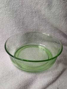 lot 1005 image: Uranium Green Glass Bowl
