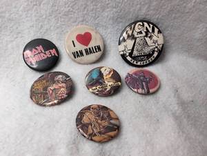 lot 2017 image: Lot of 7 Music Band Pinback Buttons&nbsp