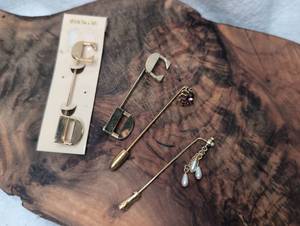 lot 3001 image: 4-Piece Stick Pin Set with Pearl and Stone Accents