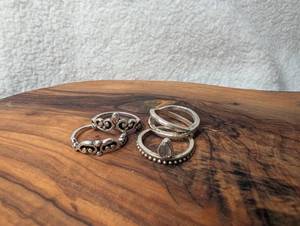 lot 3103 image: Silver Tone Ring Lot with Decorative and Beaded Designs-4 ct