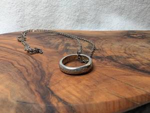lot 3406 image: Lord of the Rings Pendant Necklace with Chain