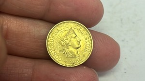 lot 1 image: Switzerland 5 Rappen 1985 Coin World Currency