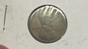 lot 26 image: 1919 Lincoln Cent Penny Coin RC50