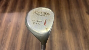 lot 39 image: Select Model Pro Design 1 Wood Golf Club 10.5 Loft 17-4PH