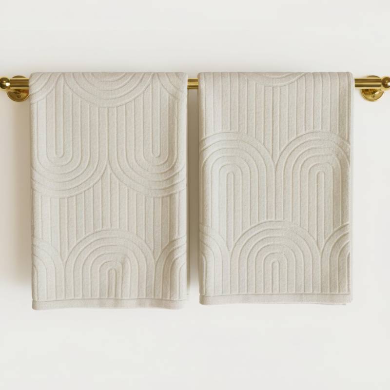 lot 73053 image: Decorative Hand Towels for Your Bathroom Or Kitchen �� Luxurious Set of 2 Soft Boho Cotton Towels are Absorbent, Lightweight & Dry Quickly - Perfect to Elevate Any Bath Decoration at Home - Retail $15