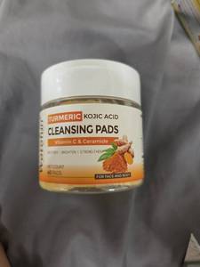 lot 1753 image: Turmeric Kojic Acid Cleansing Pads Vitamin C Ceramide  - Retail $0
