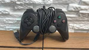 lot 40 image: Wired Gaming Controller with Turbo Button and Analog Sticks
