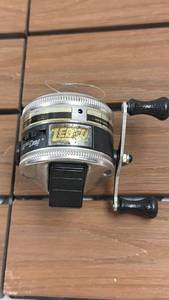 lot 101 image: Zebco Straight Drag Fishing Reel