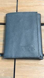 lot 109 image: Genuine Leather Trifold Wallet