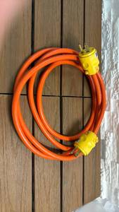 lot 119 image: 10�� Orange Extension Cord