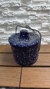lot 179 image: Speckled Enamel Stoneware Crock with Bail Handle