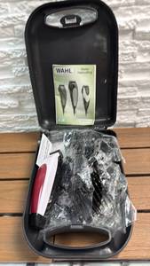 lot 185 image: Wahl Home Haircutting Kit with Clipper Guides and Accessories