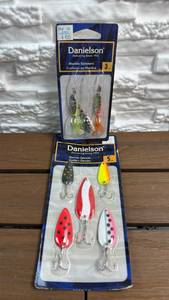 lot 260 image: Danielson Marble Spinners 3 pcs & Demon Spoons 5 pcs Fishing Lure Lot