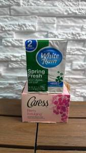 lot 261 image: White Rain Spring Fresh Moisturizing Bar Soap 2-Pack 8.11 oz & Caress Berry Indulging 2-Pack