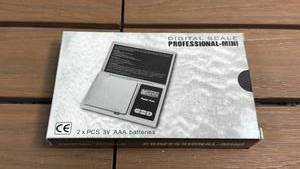 lot 284 image: Digital Scale Professional-Mini 2x PCS 3V AAA Batteries
