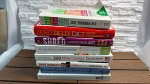 lot 289 image: Diet and Health Books Lot of 8 Titles