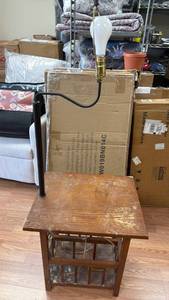 lot 313 image: Wooden End Table w Lamp (No Shade)