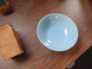 lot 3189 image: Fire King 8 bowl