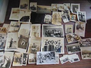lot 3198 image: Large selection of photo postcards