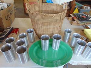 lot 3227 image: Aluminum cups and woven basket