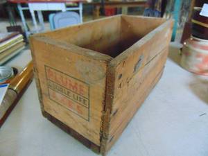 lot 3256 image: Plumb axe heads shipping box