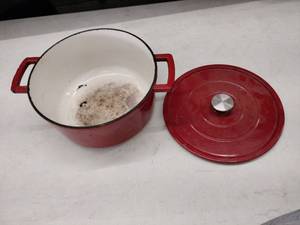 lot 24850 image: Threshold Red Cast Iron Dutch Oven