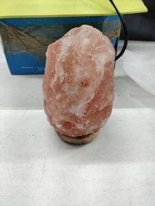 lot 24881 image: Pink Himalayan Rock Salt Lamp