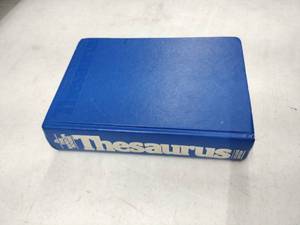 lot 24937 image: Random House Thesaurus