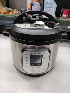 lot 24978 image: Instant Pot Duo Nova 7-in-1 electric pressure cooker