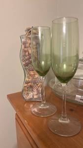 lot 6963 image: Green Tinted Champagne Flute Glasses Set of 2 and decorative pasta container