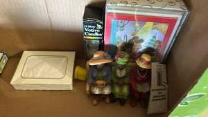 lot 6988 image: Christmas Caroler Figurines Collection with Holiday Display Box and Accessories