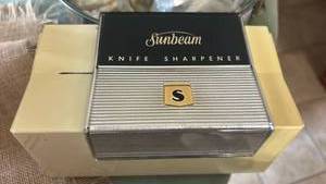 lot 6989 image: Sunbeam Knife Sharpener