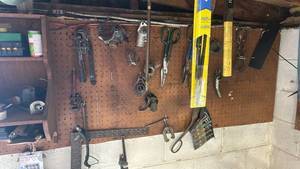 lot 7023 image: Michelin 18 inch Rainforce Conventional Wiper Blade 2-Pack - pegboard NOT included