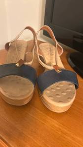 lot 60114 image: Platform Sandals with Navy Strap and Textured Ankle Strap
