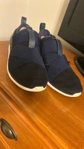 lot 60117 image: Cole Haan Slip-On Sneakers Navy Blue White Sole Pair