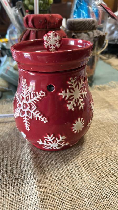 lot 7091 image: Red Ceramic Candle Holder with Snowflake Design and Lid