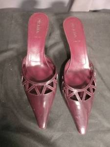 lot 7106 image: Prada Womens Mule Heels Pink Cutout Detail