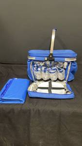 lot 7793 image: Deco Insulated Collapsible Picnic Basket Blue