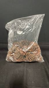 lot 7796 image: Pine Cones Bag Decorative Natural