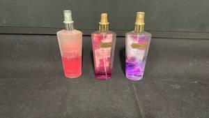 lot 7802 image: Victorias Secret Fragrance Mist 3-Pack Frosted Apple Pure Seduction Love Spell