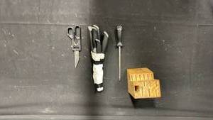 lot 7859 image: Cutco Knife Set with Wooden Block and Kitchen Tools