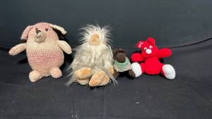 lot 7866 image: Handmade Knit Stuffed Animal Plushie Lot 4 Pieces