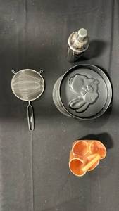 lot 7871 image: Cocktail Bar Tool Set Shaker Strainer Molds Utensils