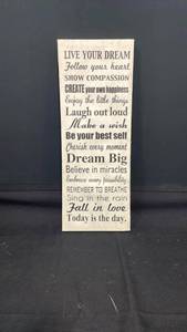 lot 7881 image: Inspirational Wooden Wall Sign with Motivational Text