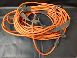 lot 300 image: Heavy Duty Extension Cord
